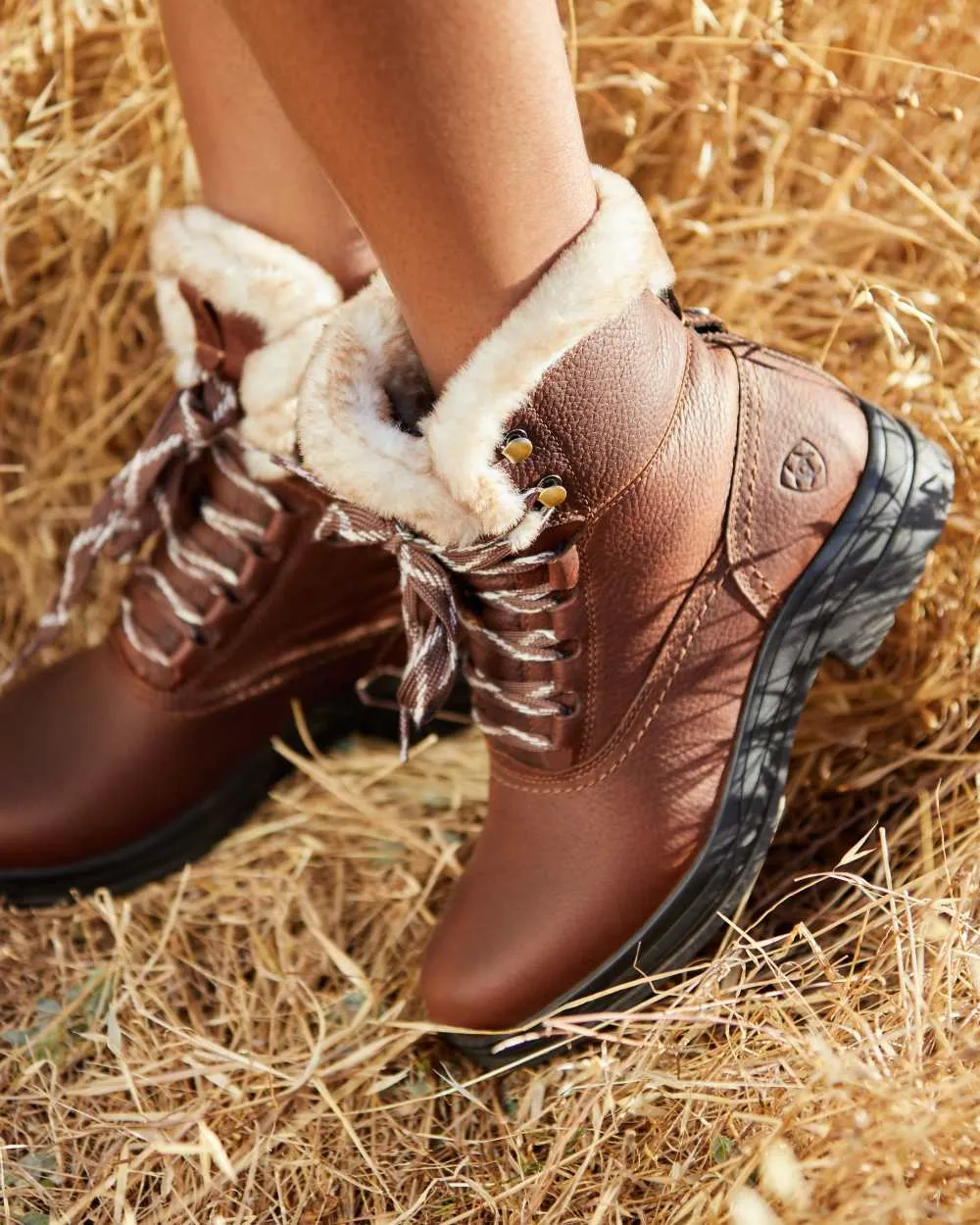 Ariat Womens Harper Sherpa Waterproof Boots - Lightweight Trail Shoes for Women