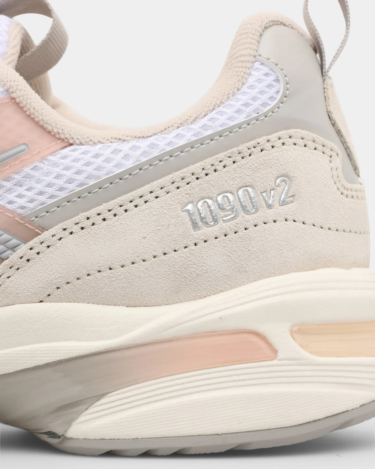 Asics Women's GEL-1090V2 White/Maple Sugar