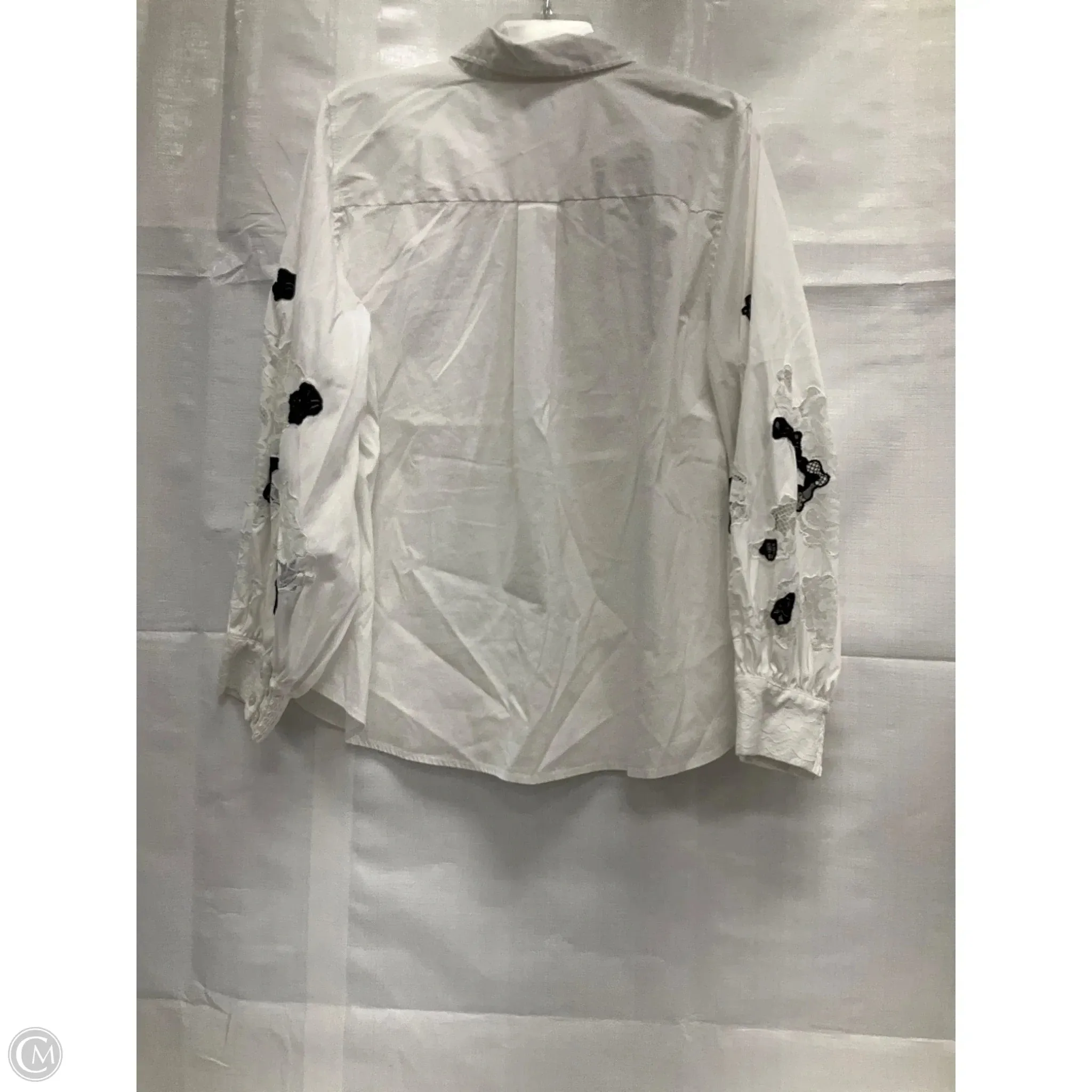 Blouse Long Sleeve By Chicos In White, Size: Xl