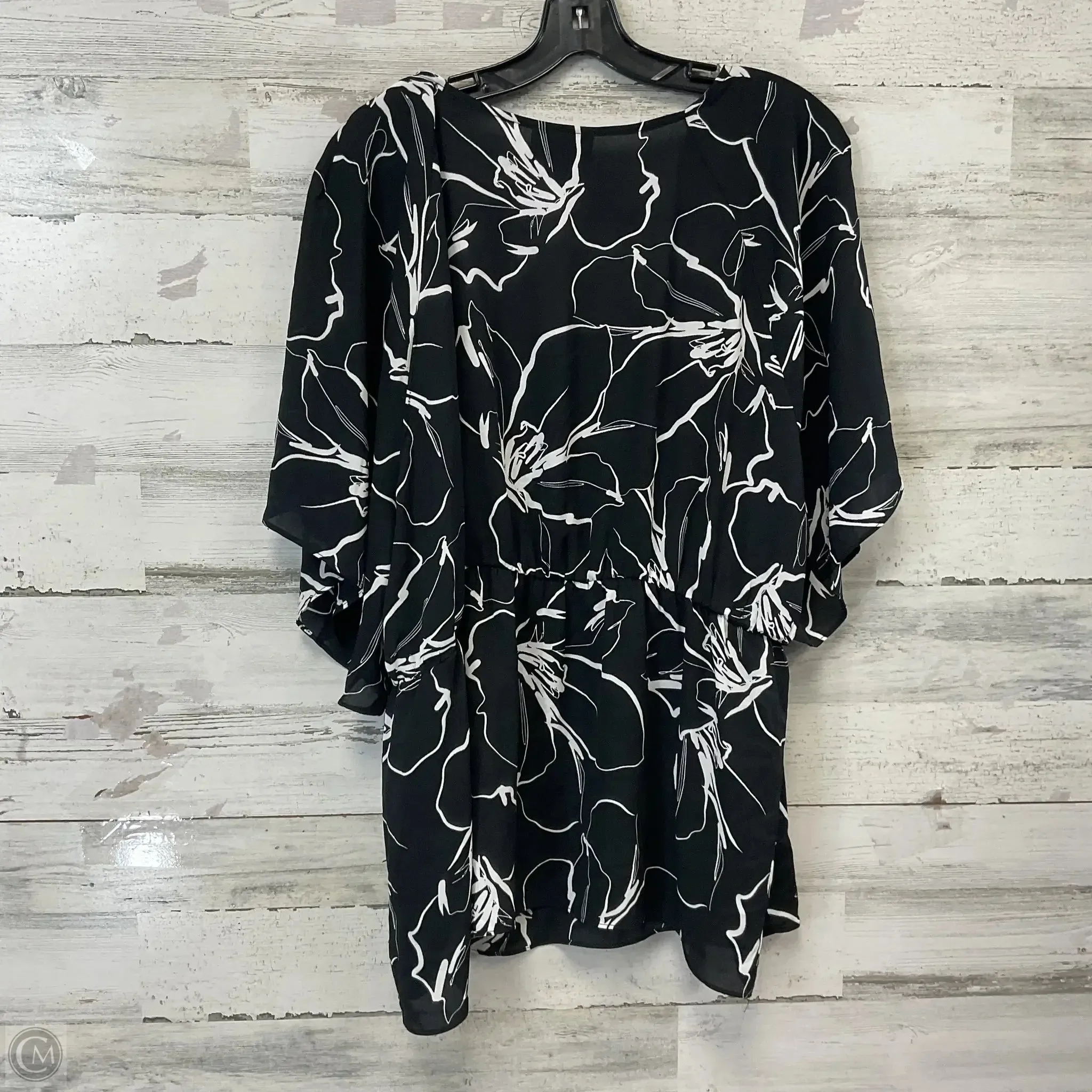 Blouse Short Sleeve By Bold Elements In Black, Size: 3x