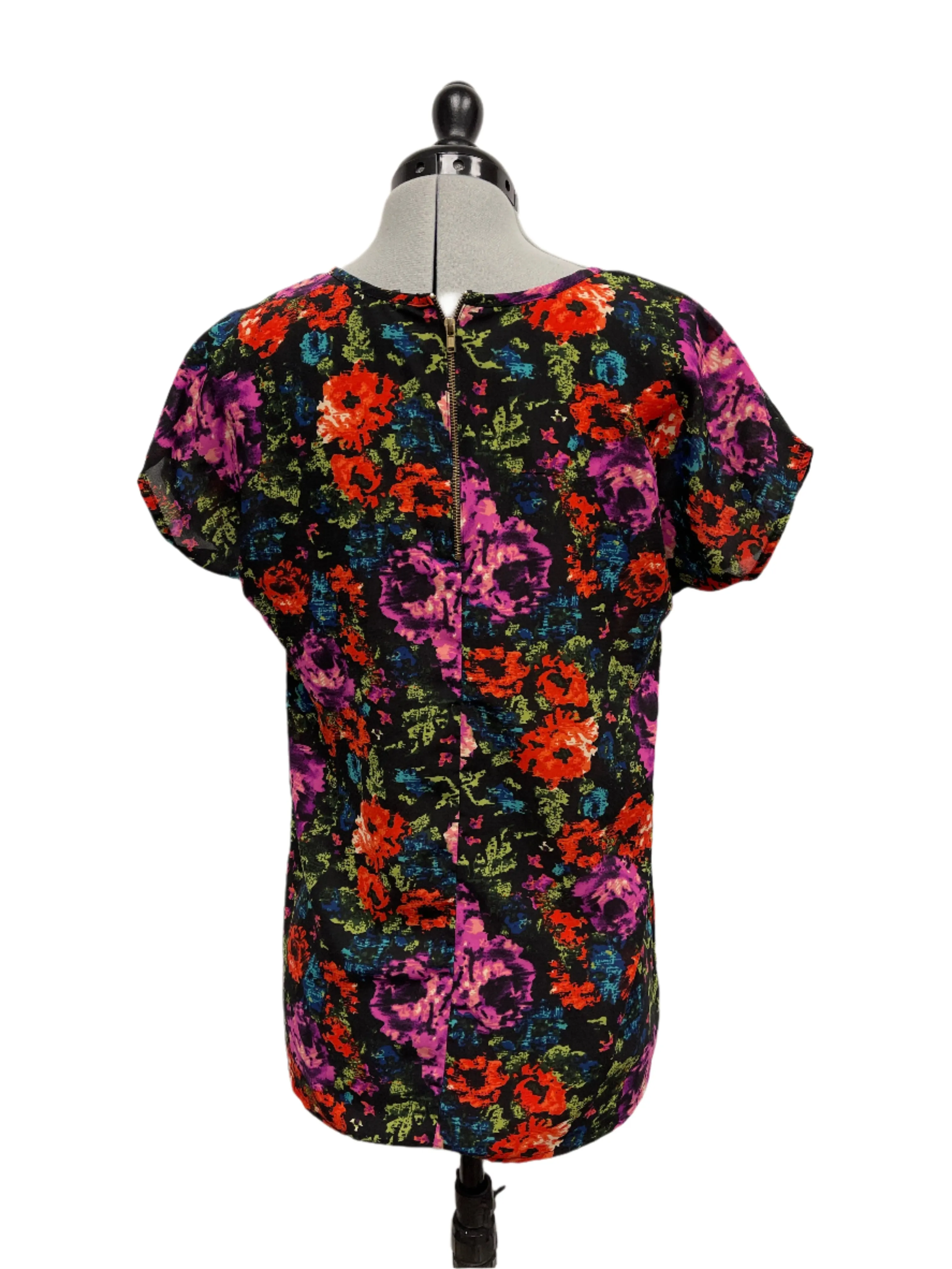 Customer Favorite Womens Fun & Flirt Short Sleeve Blouse, Small  Stylish & Comfortable