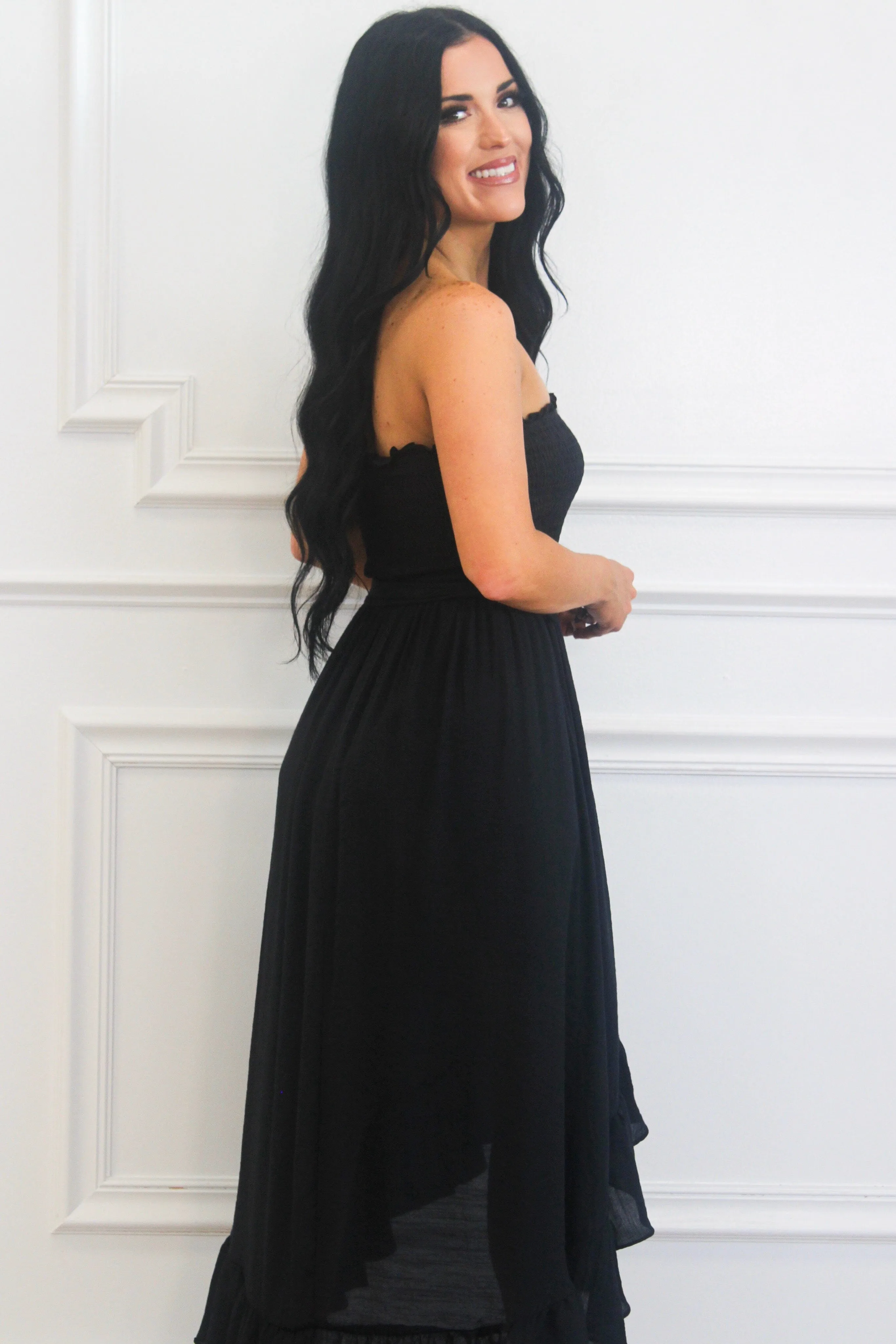 Kellie Smocked Midi Dress: Black