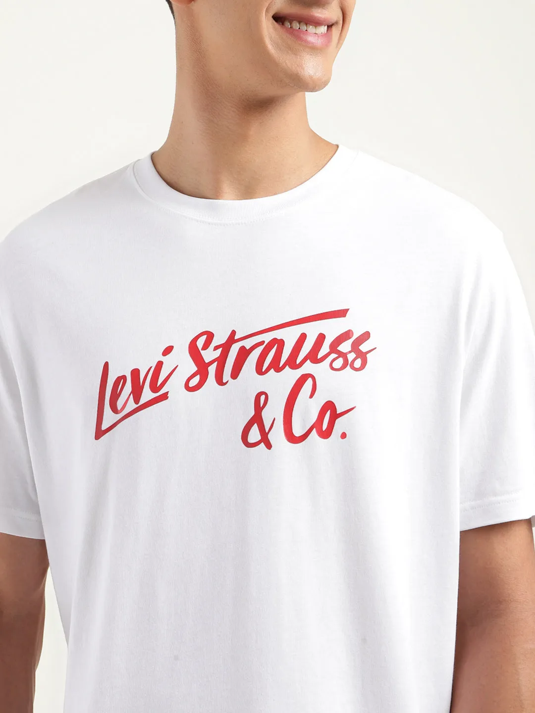 Men's Solid Relaxed Fit T-Shirt LEVI'S
