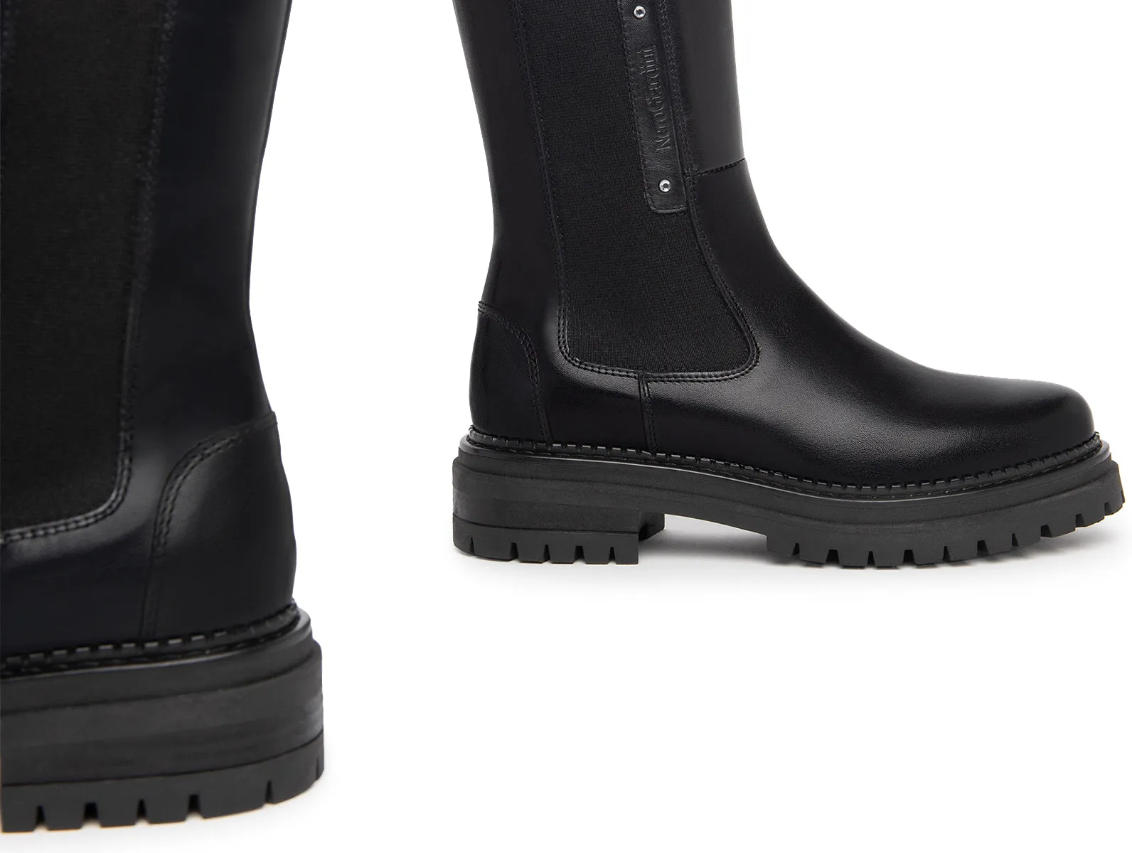 NeroGiardini I30 8950 D 100 - Black