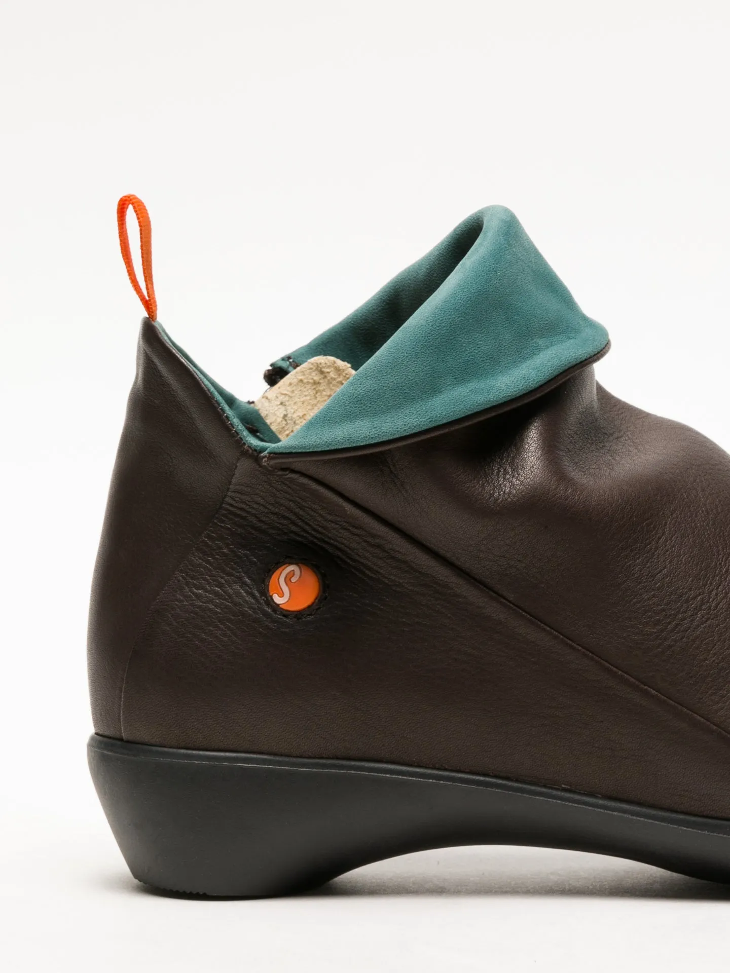 SaddleBrown Zip Up Ankle Boots