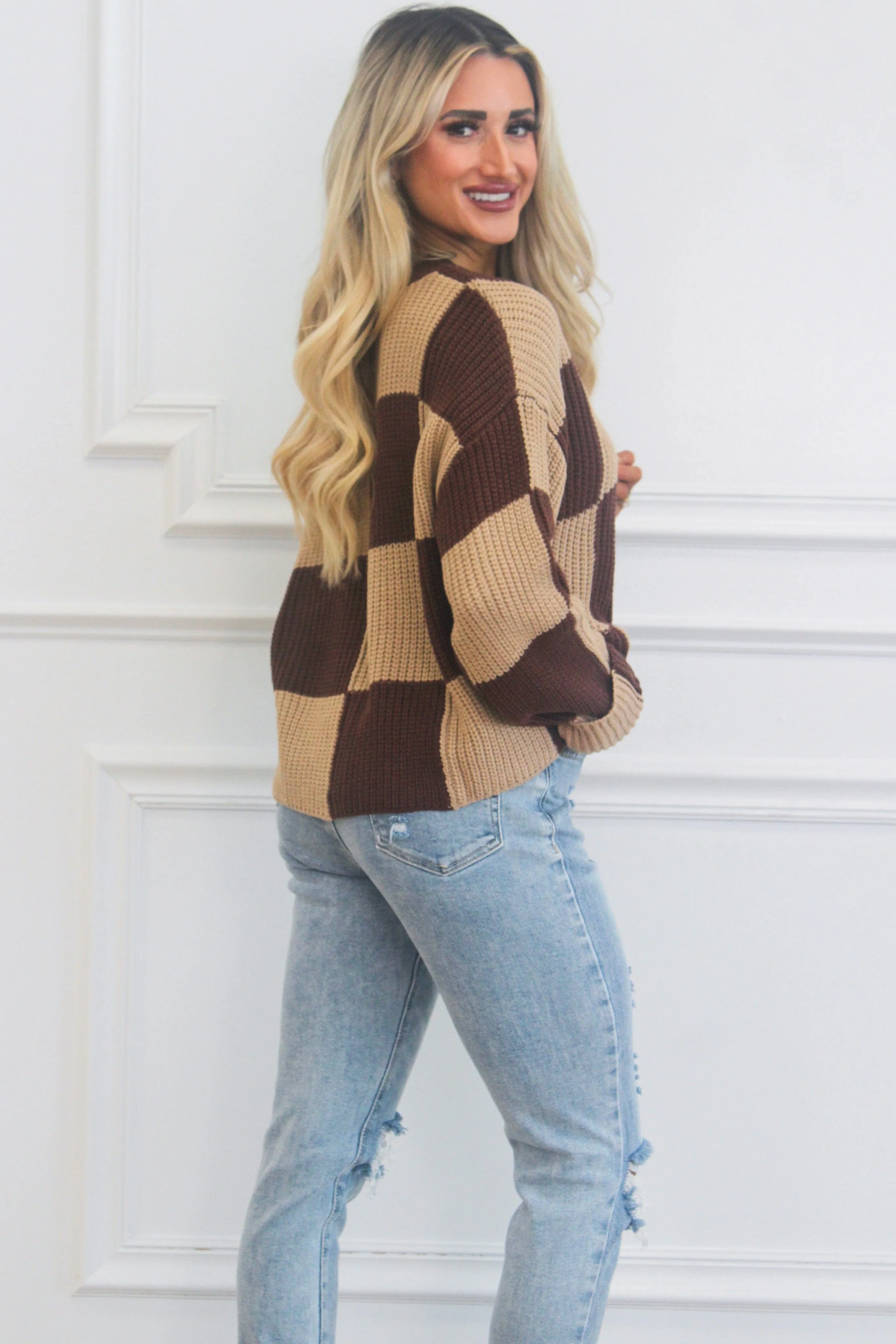 So Trendy Checkered Sweater: Brown