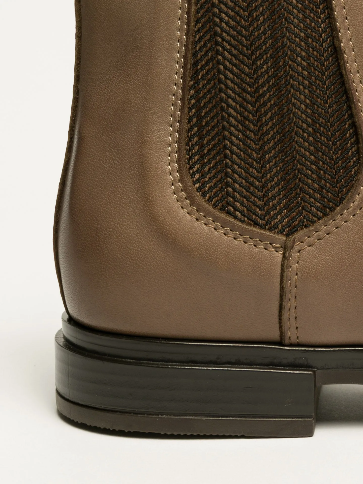 Tan Chelsea Ankle Boots