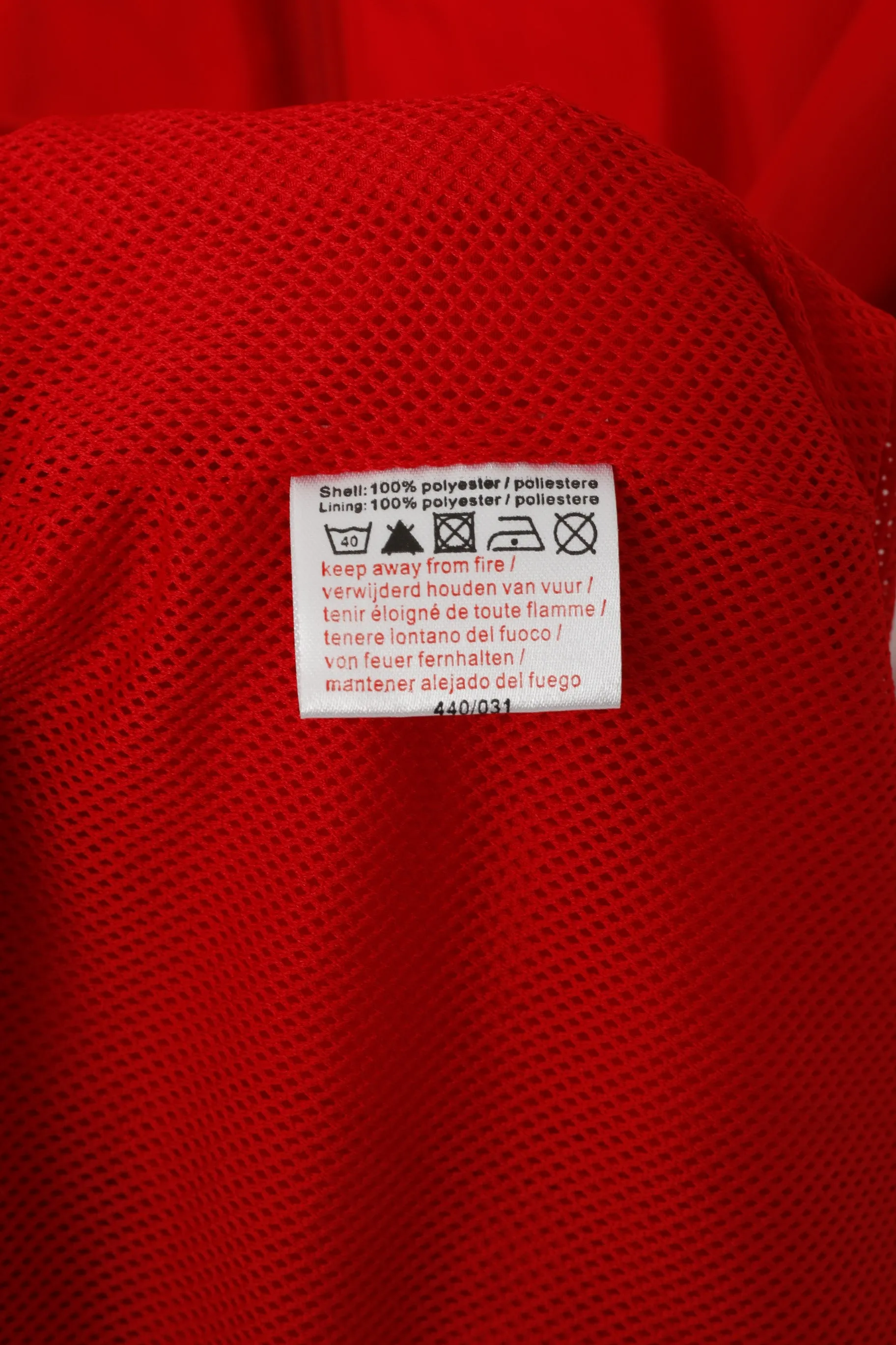 Umbro Men L Jacket Red T4F Activewear Bomber Lightweight Zip Up Sport Top