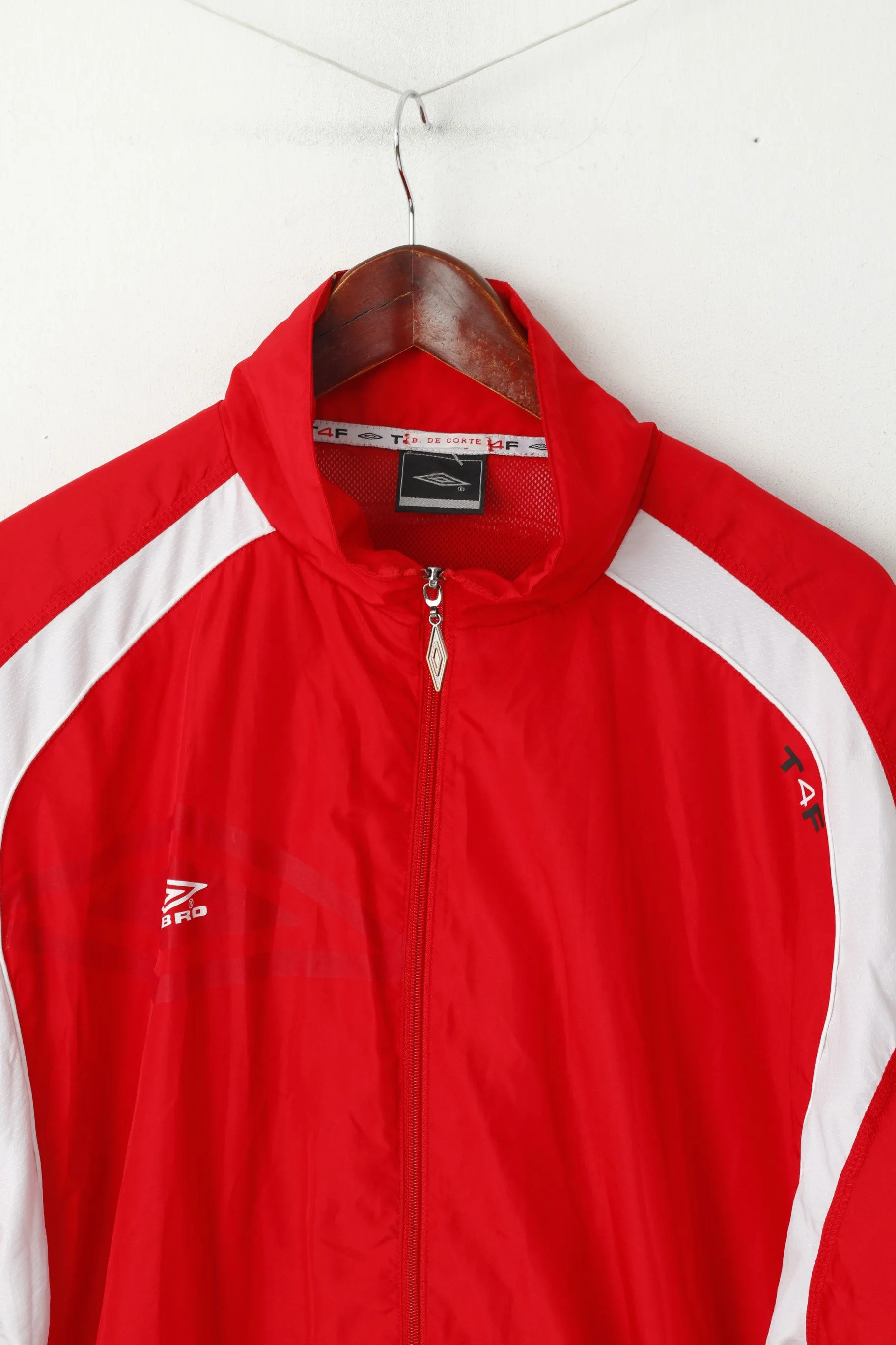Umbro Men L Jacket Red T4F Activewear Bomber Lightweight Zip Up Sport Top