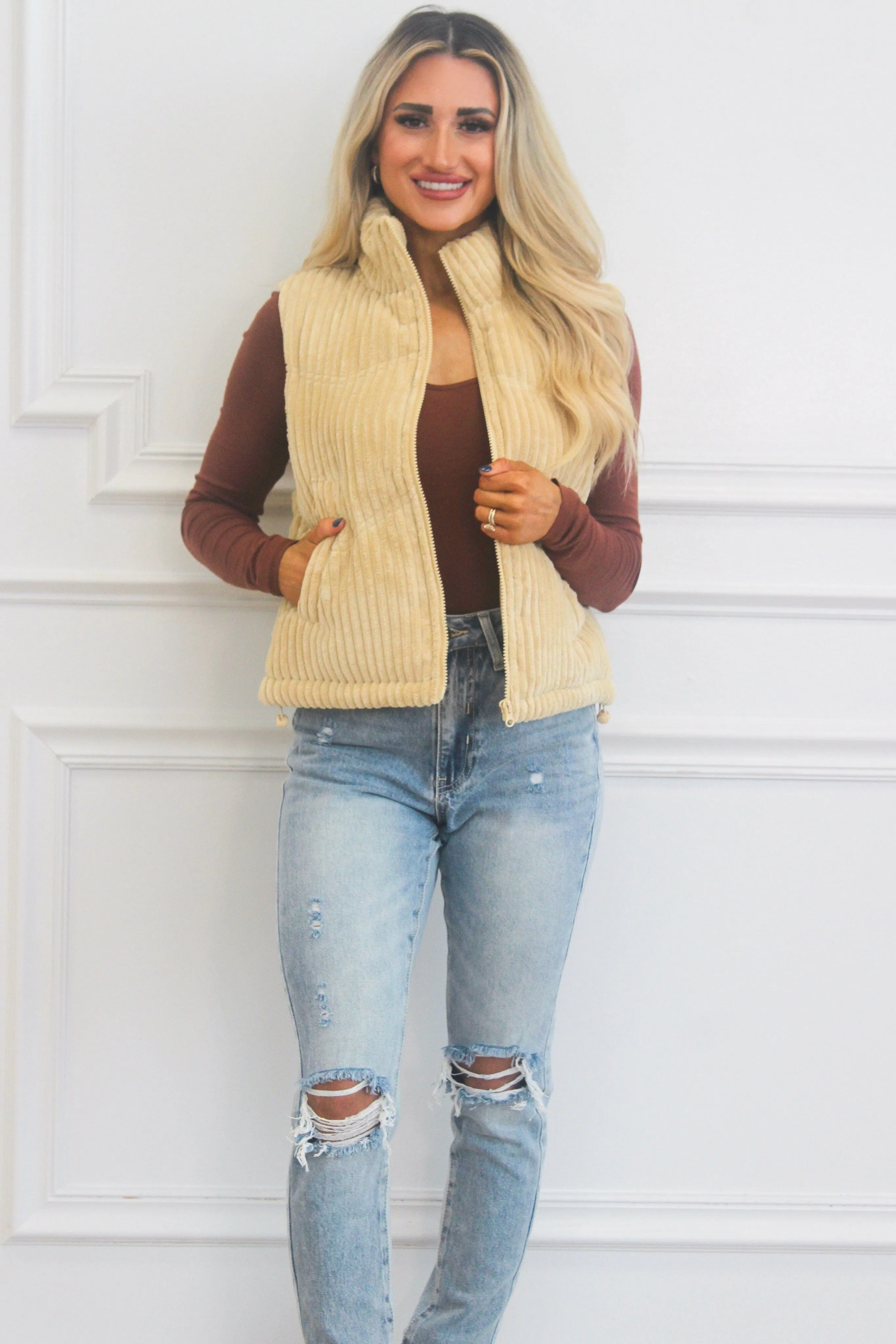 Vayda Corduroy Puffer Vest: Taupe Cream